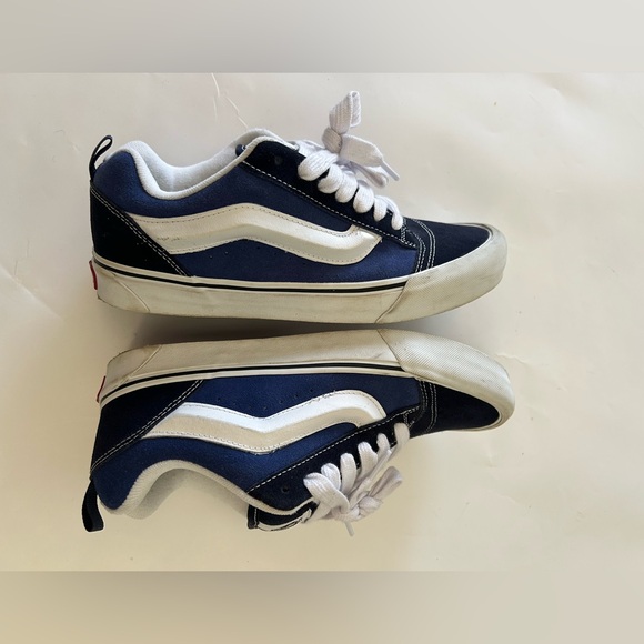 Men’s Knu Skool Vans Blue and White Sneakers - Picture 9 of 12